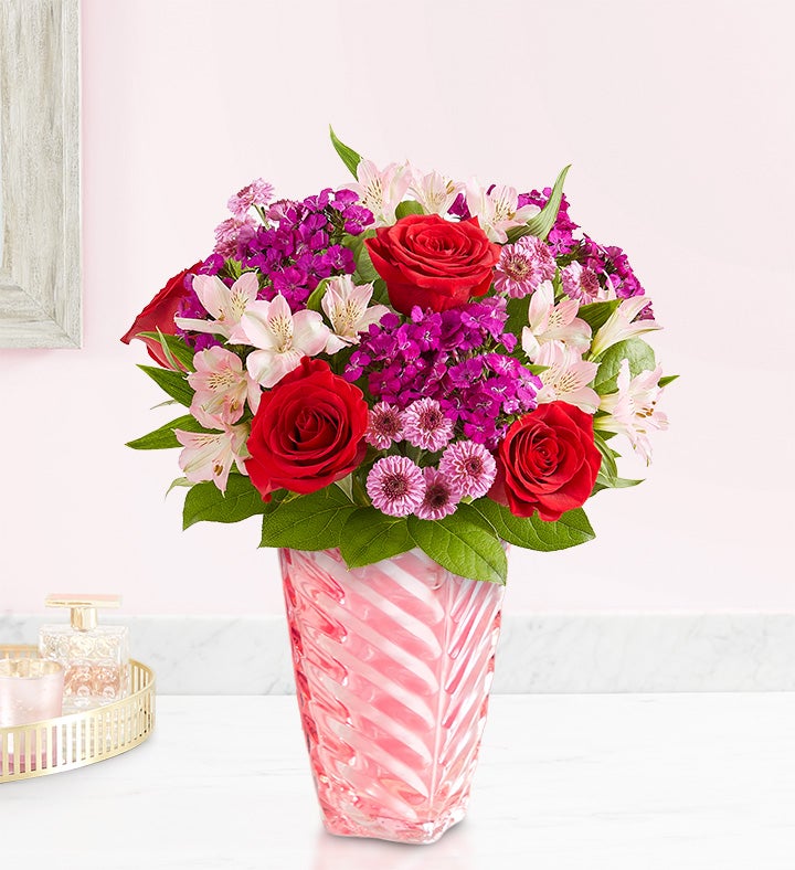 Sweetheart Romance™ Bouquet Flower Bouquet