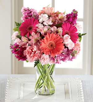 The FTD® Blushing Beauty™ Bouquet Flower Bouquet
