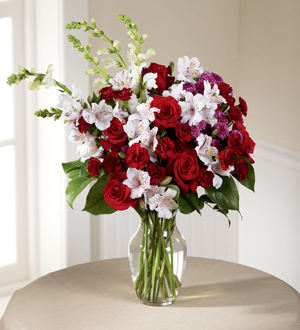 The FTD® Dramatic Effects™ Bouquet Flower Bouquet
