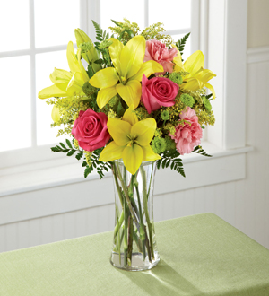The FTD® Bright & Beautiful™ Bouquet Flower Bouquet