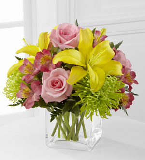The FTD® Well Done™ Bouquet Flower Bouquet