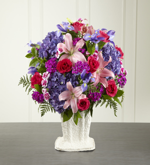 The FTD® We Fondly Remember™ Arrangement