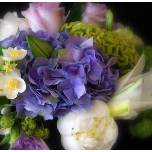 Designer's Choice Luxe Flower Bouquet