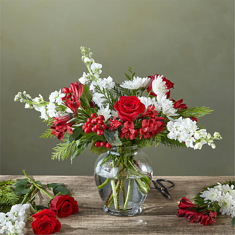 Merry Moment Bouquet – A Florist Original
