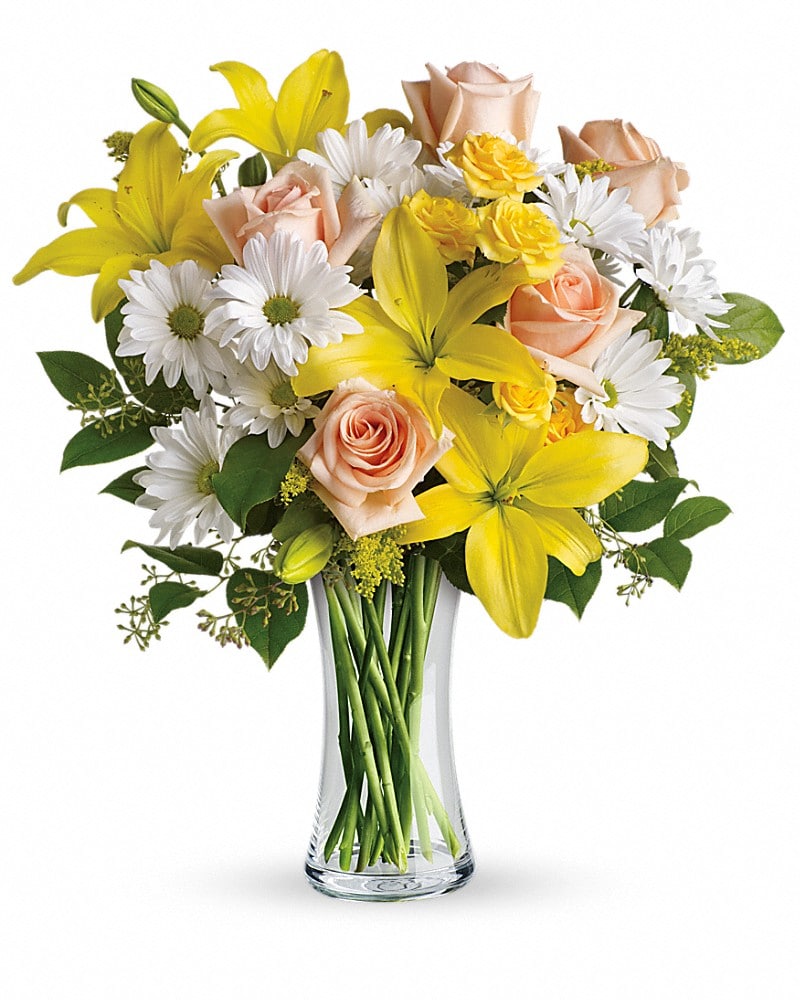 Teleflora's Daisies and Sunbeams Flower Bouquet